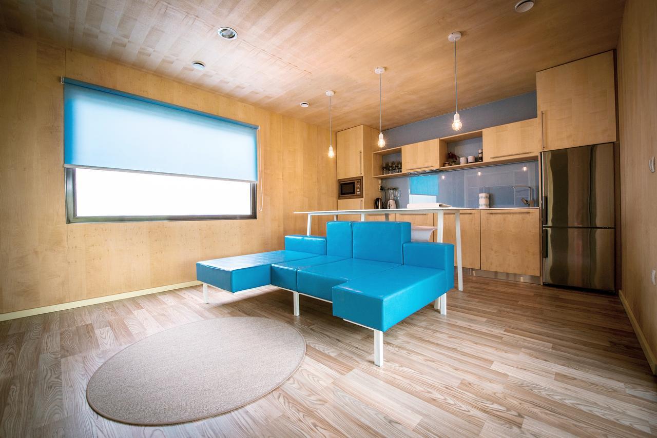 Big Berry Luxury Lifestyle Resort Metlika Buitenkant foto