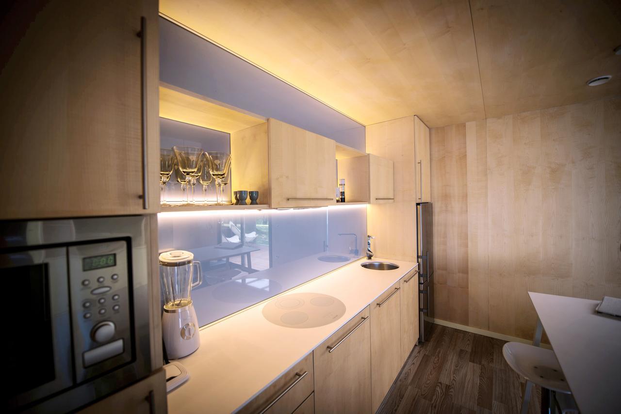 Big Berry Luxury Lifestyle Resort Metlika Buitenkant foto